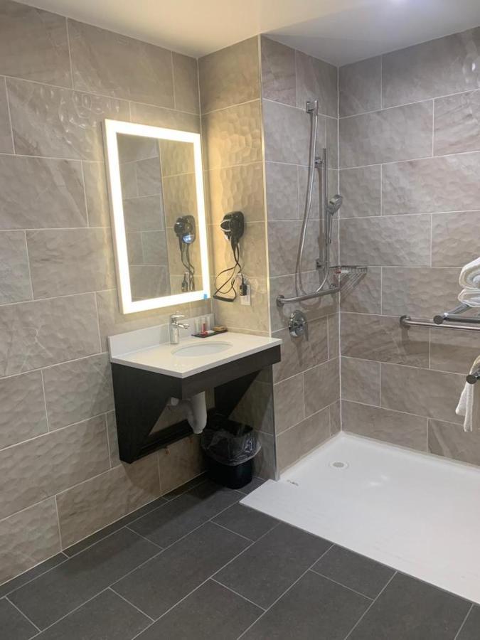Days Inn By Wyndham Bronx Nyc New York Extérieur photo