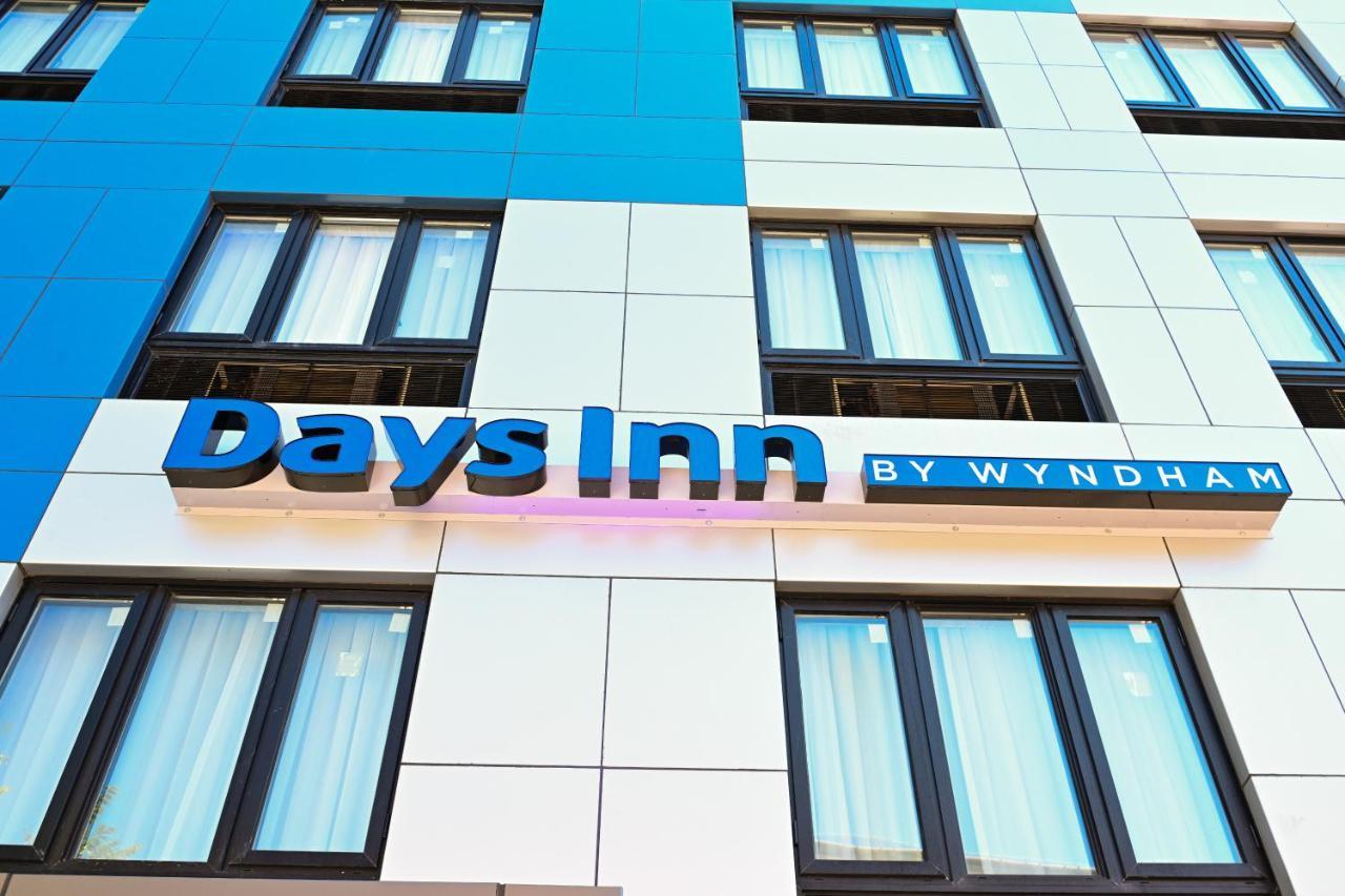 Days Inn By Wyndham Bronx Nyc New York Extérieur photo