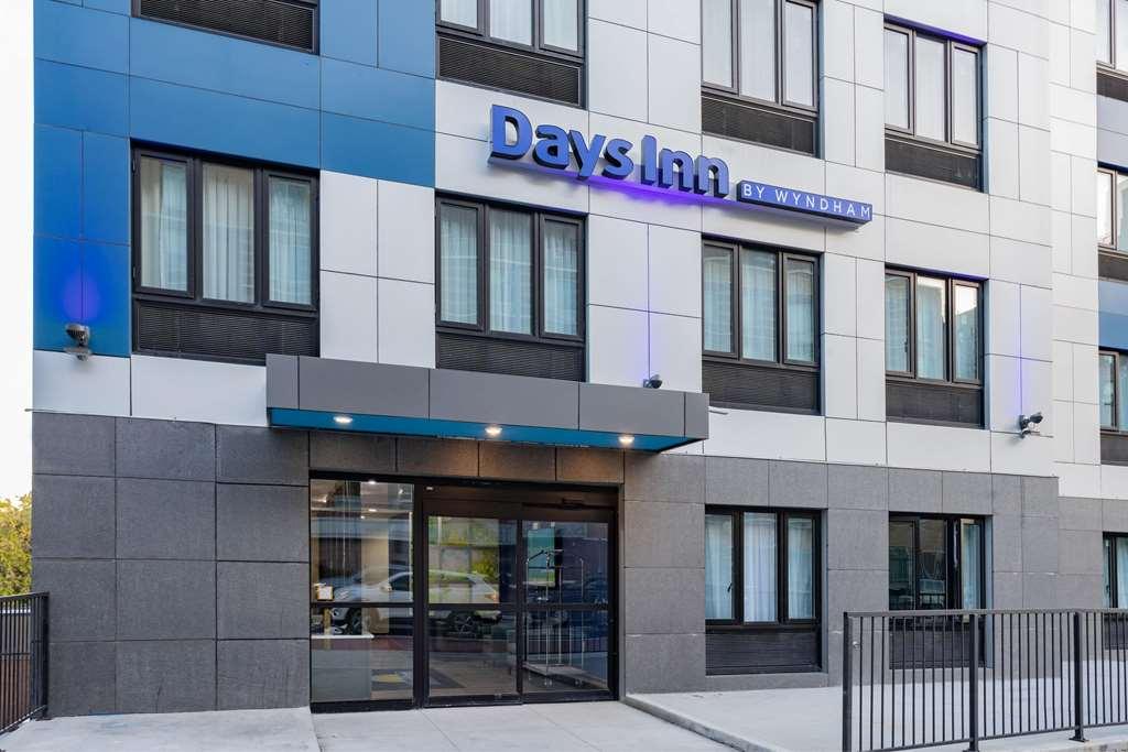 Days Inn By Wyndham Bronx Nyc New York Extérieur photo